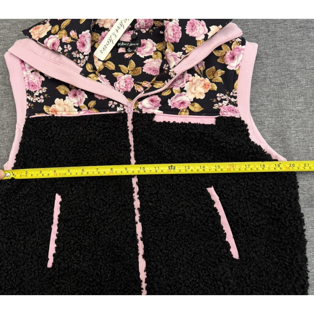 For Love And Lemons Faux Shearling Floral Pink Black Vest Medium NWT - Picture 6 of 10